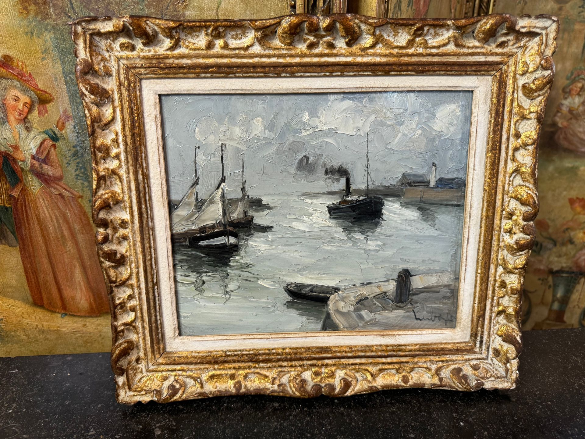 FERNAND HERBO (FRANCE/ 1905-1995)
Huile sur panneau bois représant un remorqueurs dans un port
Signé en bas à droite.
Mis en valeur dans un cadre en bois sculpté.
Dimensions : avec cadre 35/38 et sans cadre 26/31