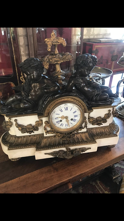 Garniture de cheminée