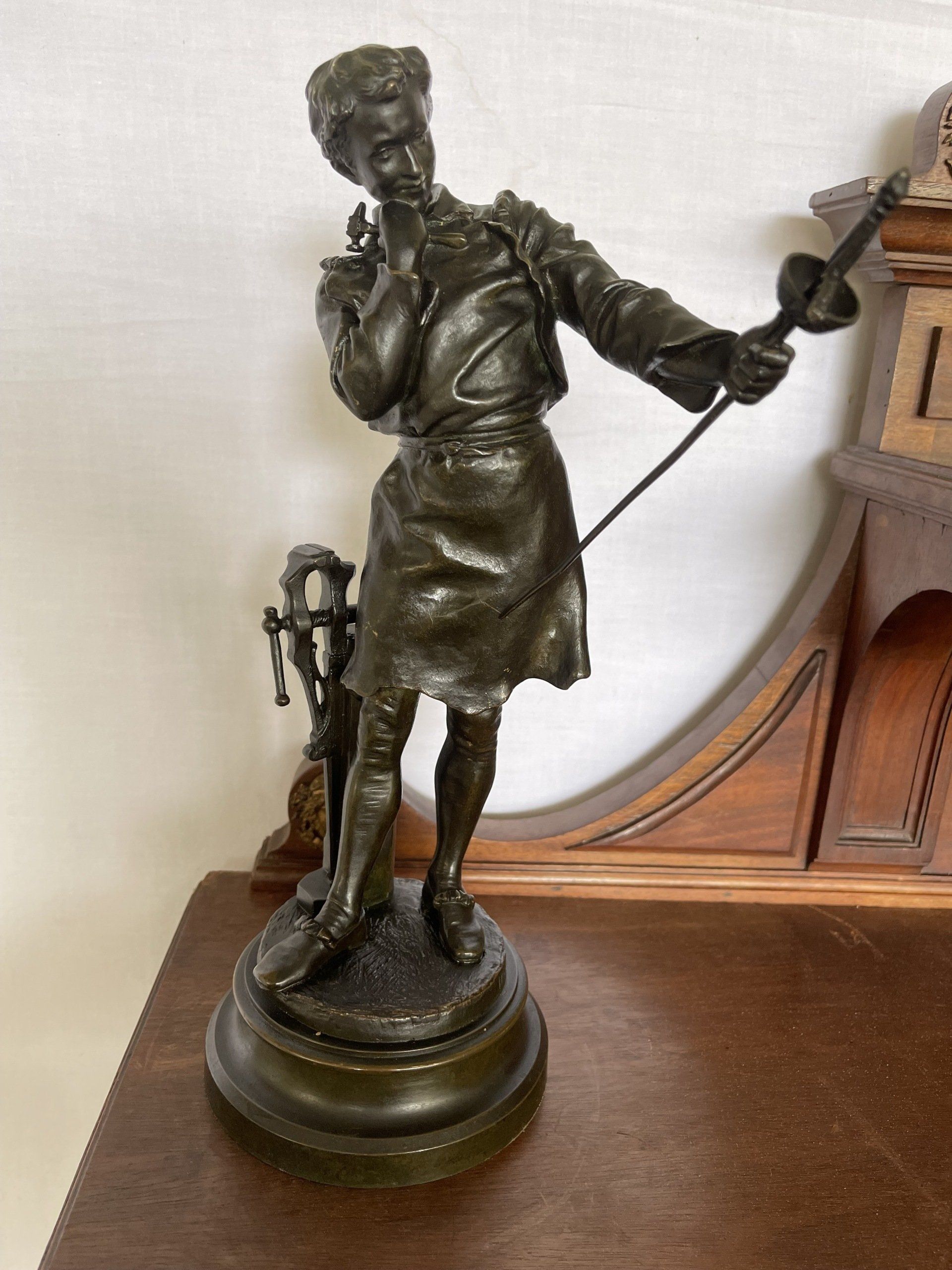 BRONZE PERSONNAGE A L'EPEE KOSSOWSKI