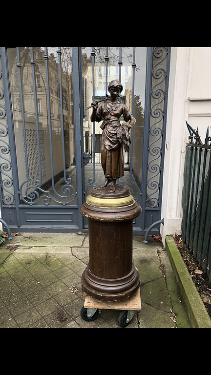 Statue paysanne bronze
