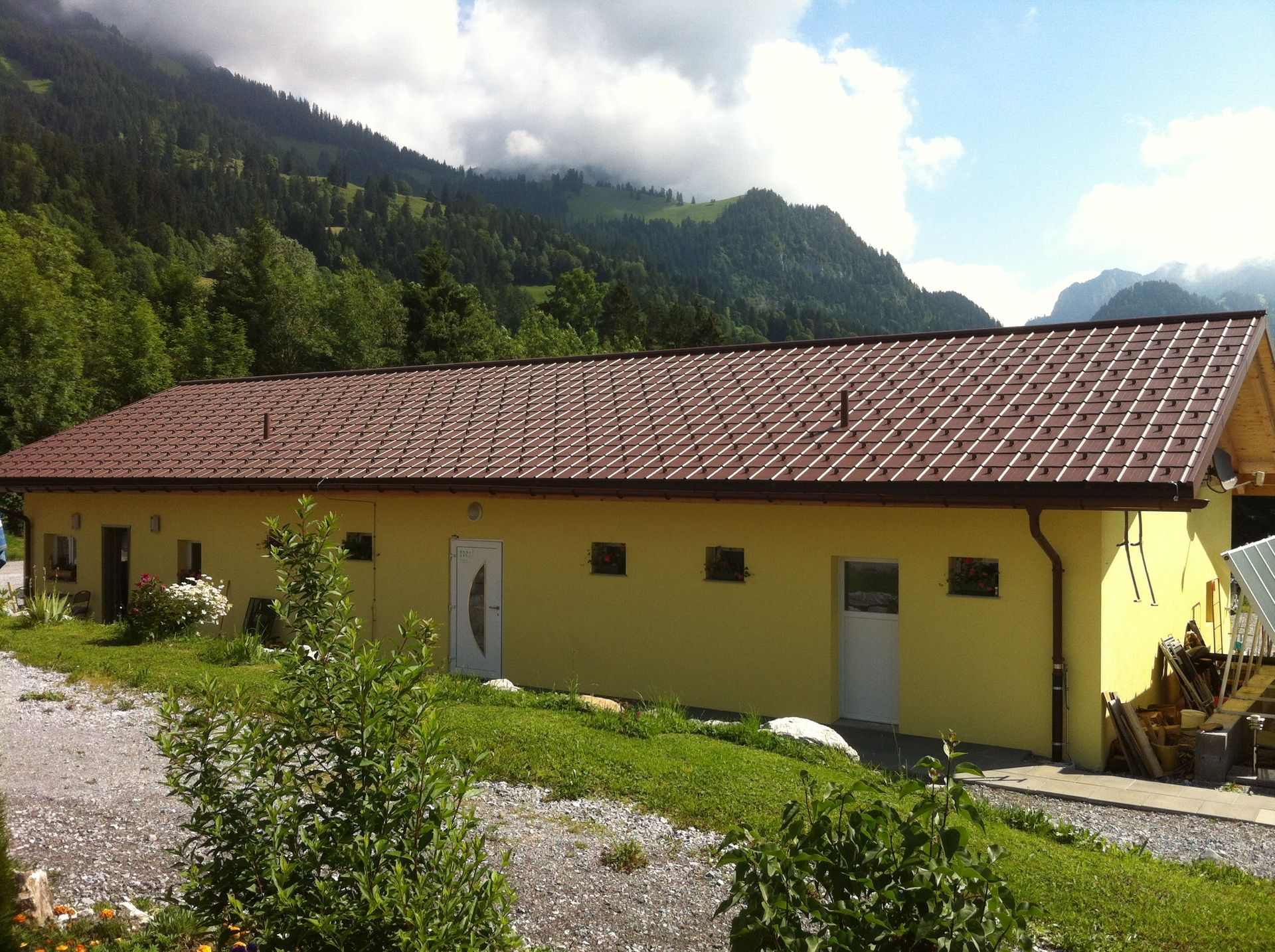 Gerüst am Haus - Markus Pfister Spenglerei Bedachungen