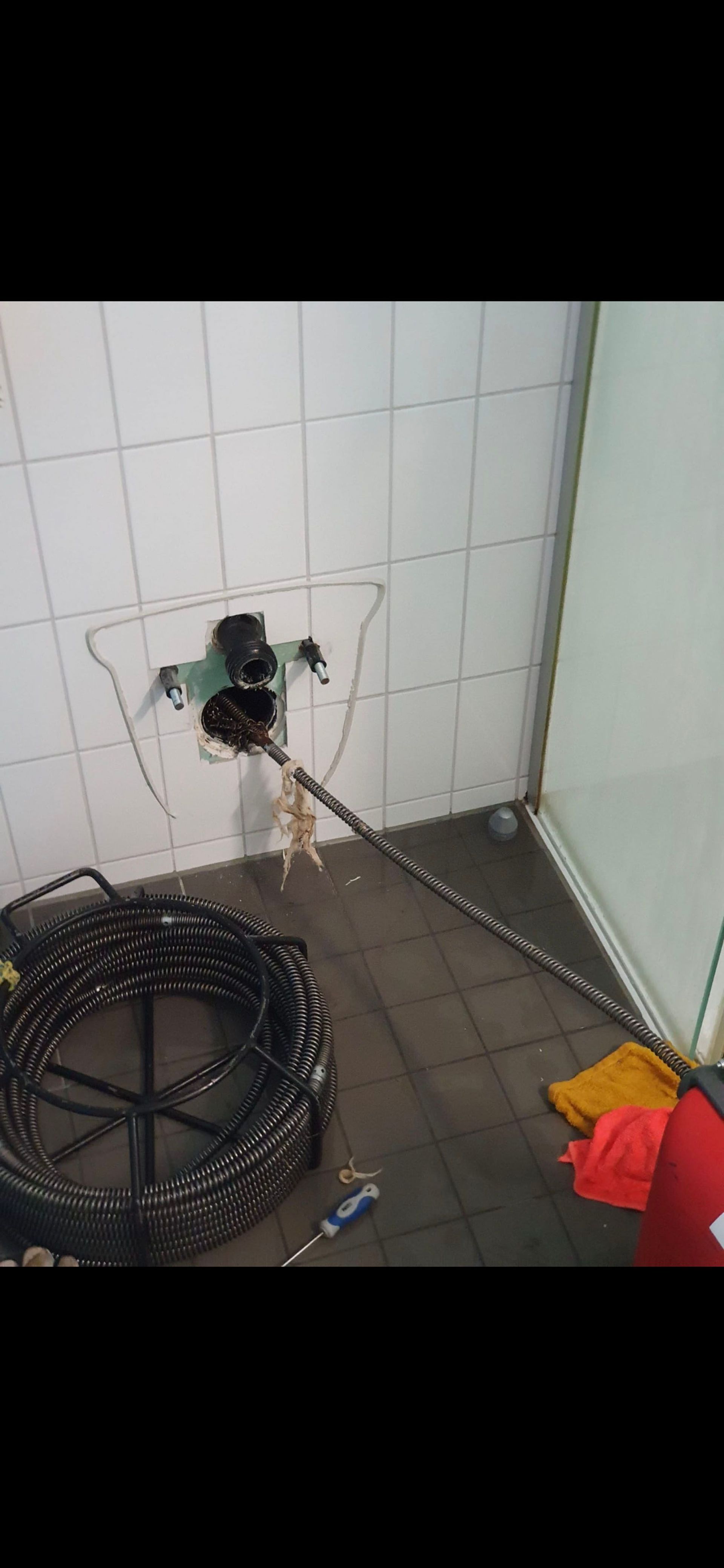 Rohr Meister Kanalreinigung Zürich| Zürich