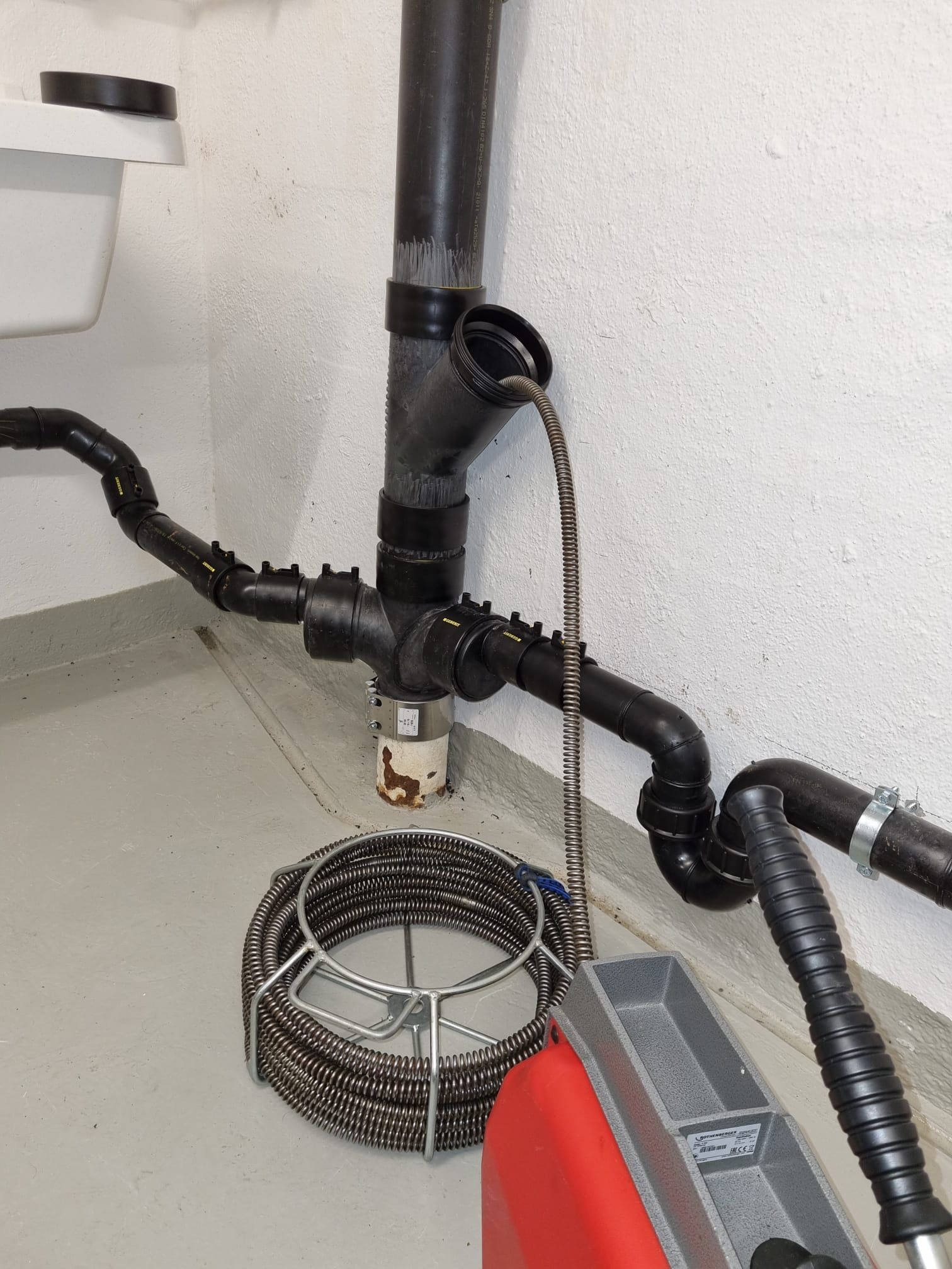 Rohr Meister Kanalreinigung Zürich| Zürich