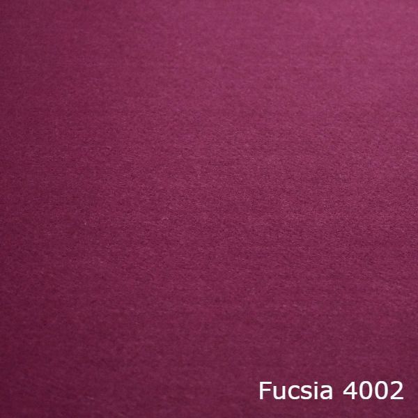 Un primer plano de una tela fucsia morada.