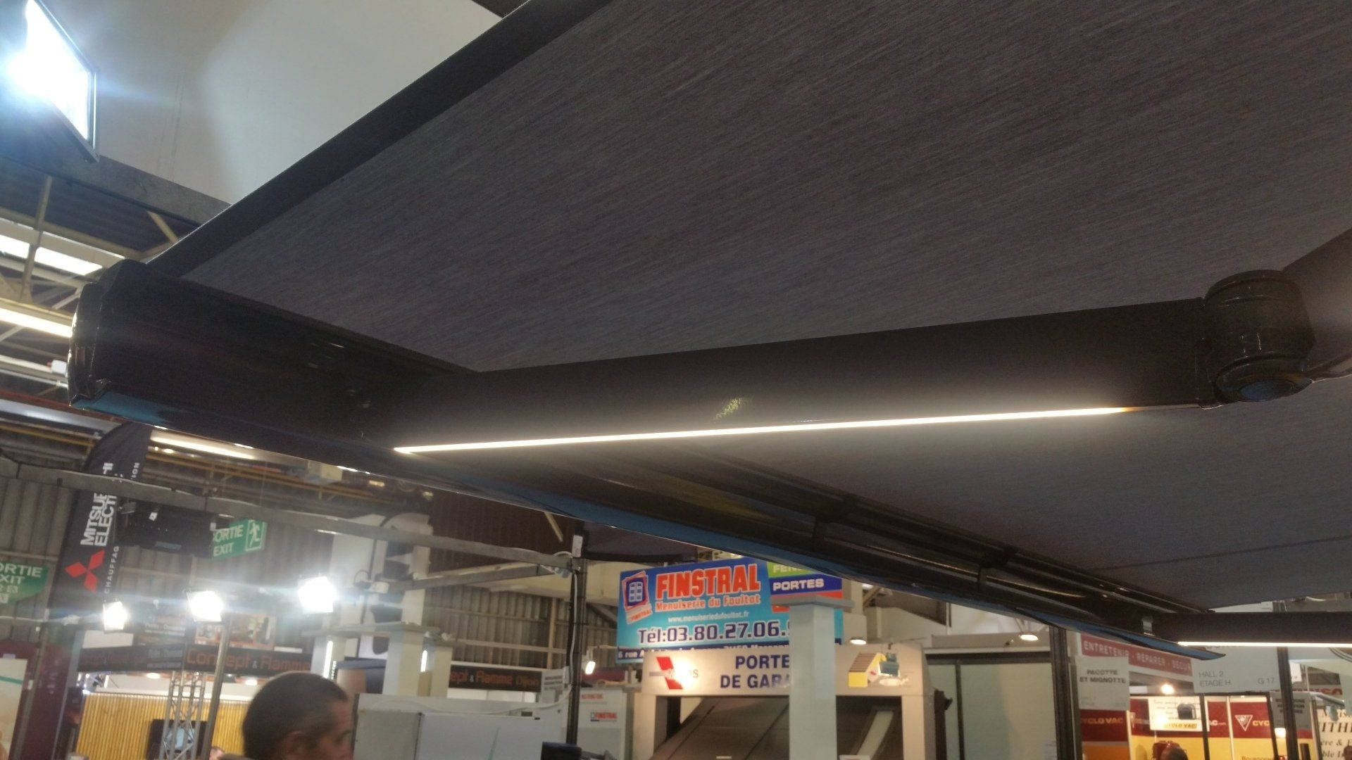 Store à leds lumineux anthracite