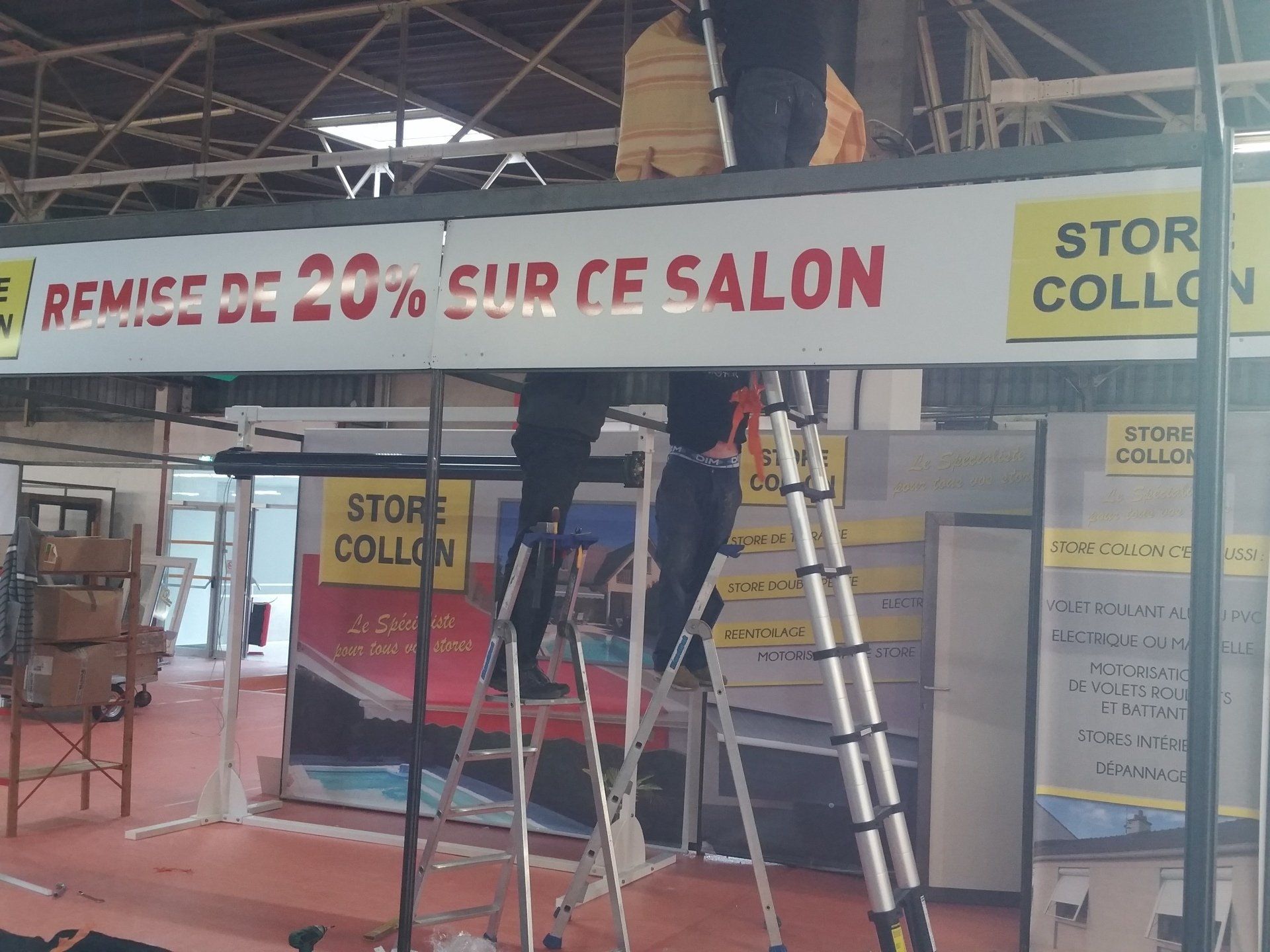 installation stand store collon