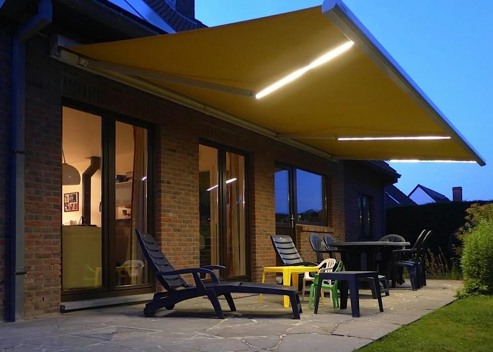 Store à leds lumineux terrasse privée