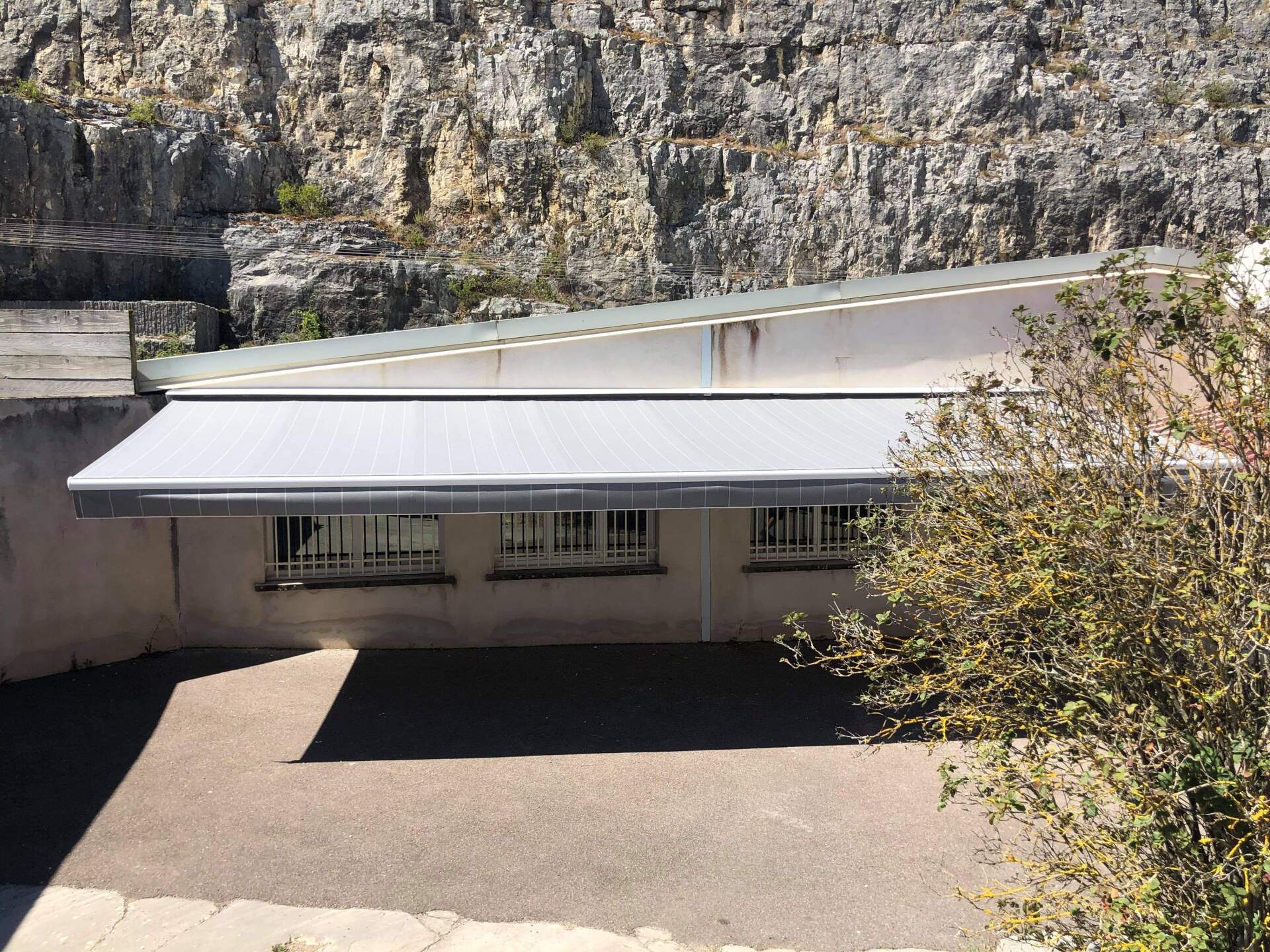 store vue de très haut