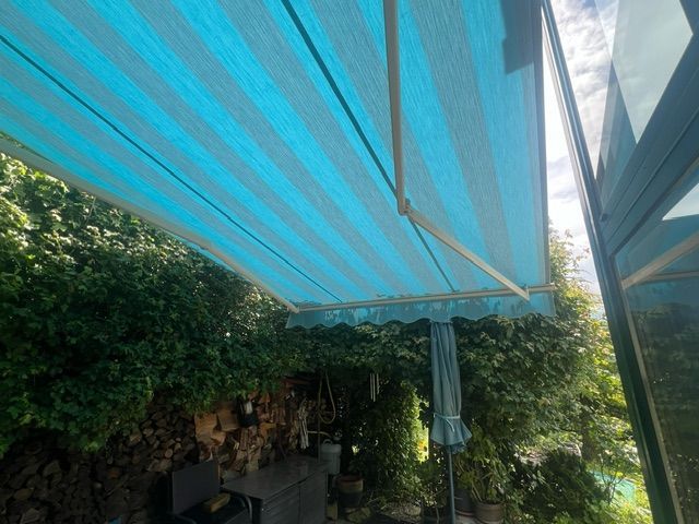 store bras croisés
Possiblilité d'avancée plus grand que la largeur
