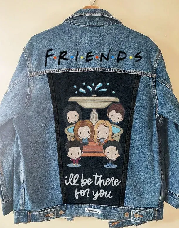 Una chaqueta vaquera con las palabras 