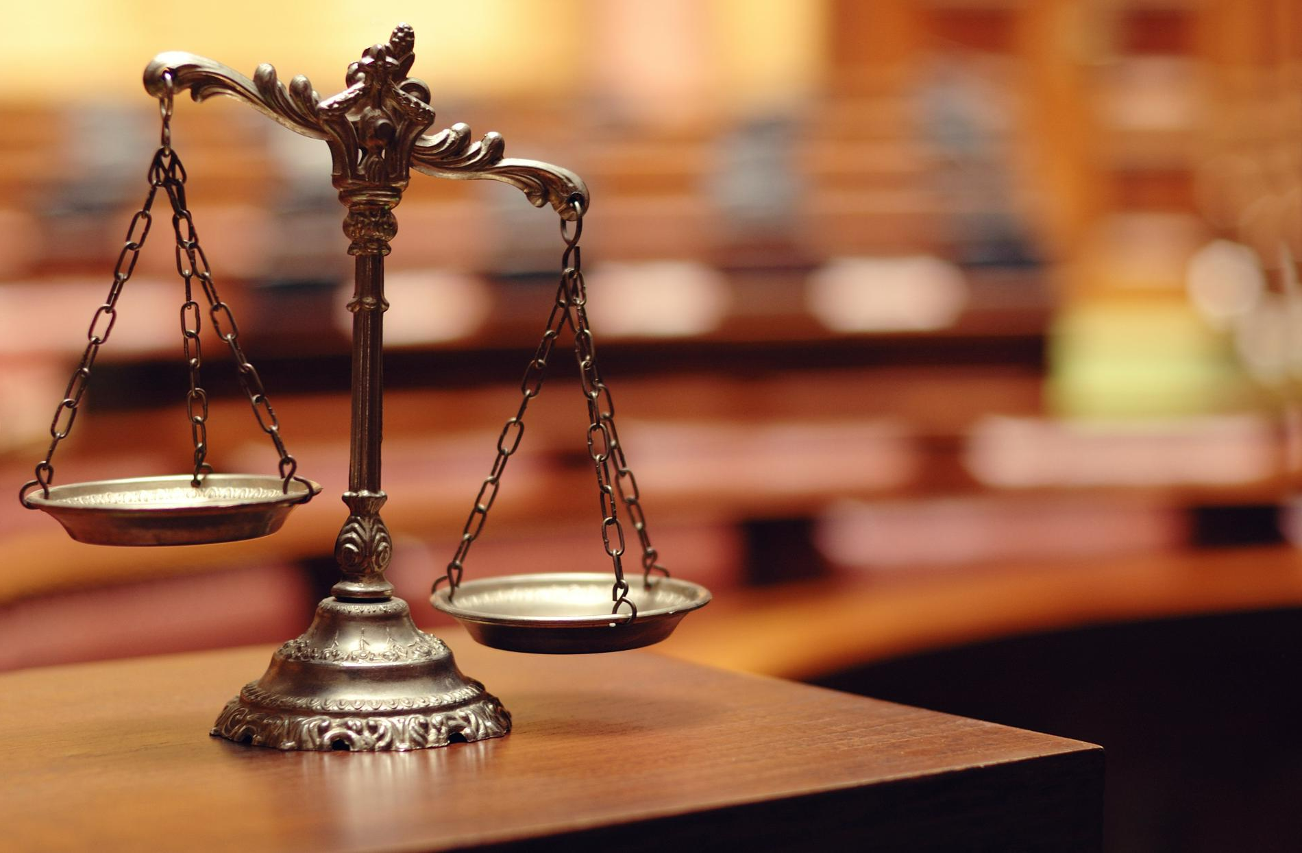 Reinhold Waber Rechtsanwalt – Waage