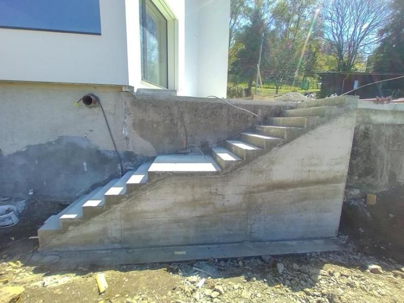 scale esterne in costruzione