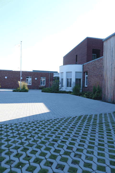 Rewe bei Nacht von Außen