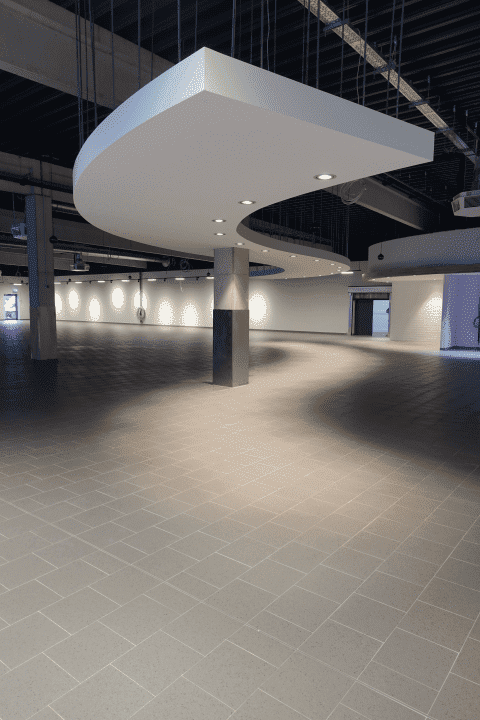 Rewe bei Nacht von Außen