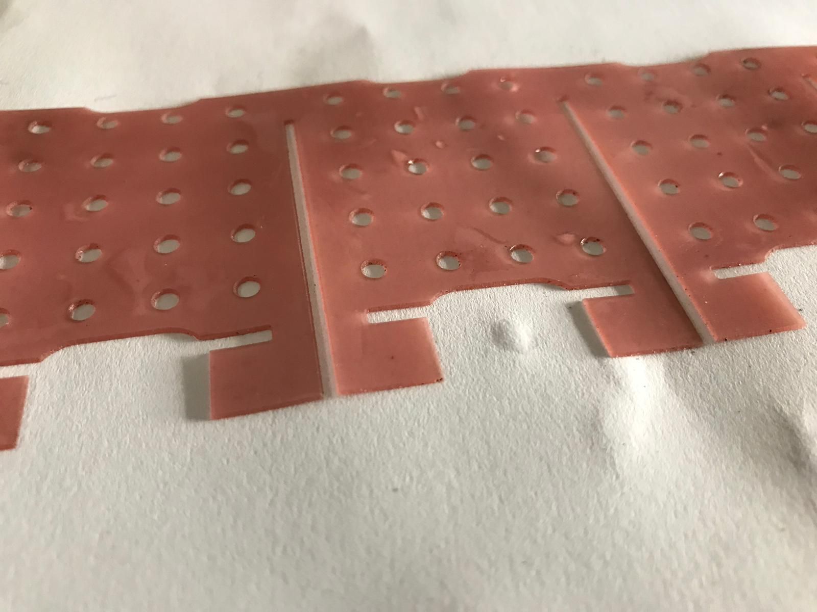 0.5mm PUR D44 Kunststoff schneiden