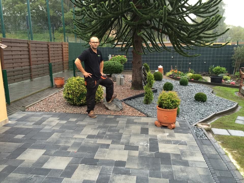 Pflastersteine im Garten