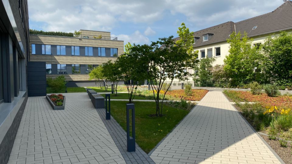 Hofgestaltung von Blank Landschaftsarchitekten