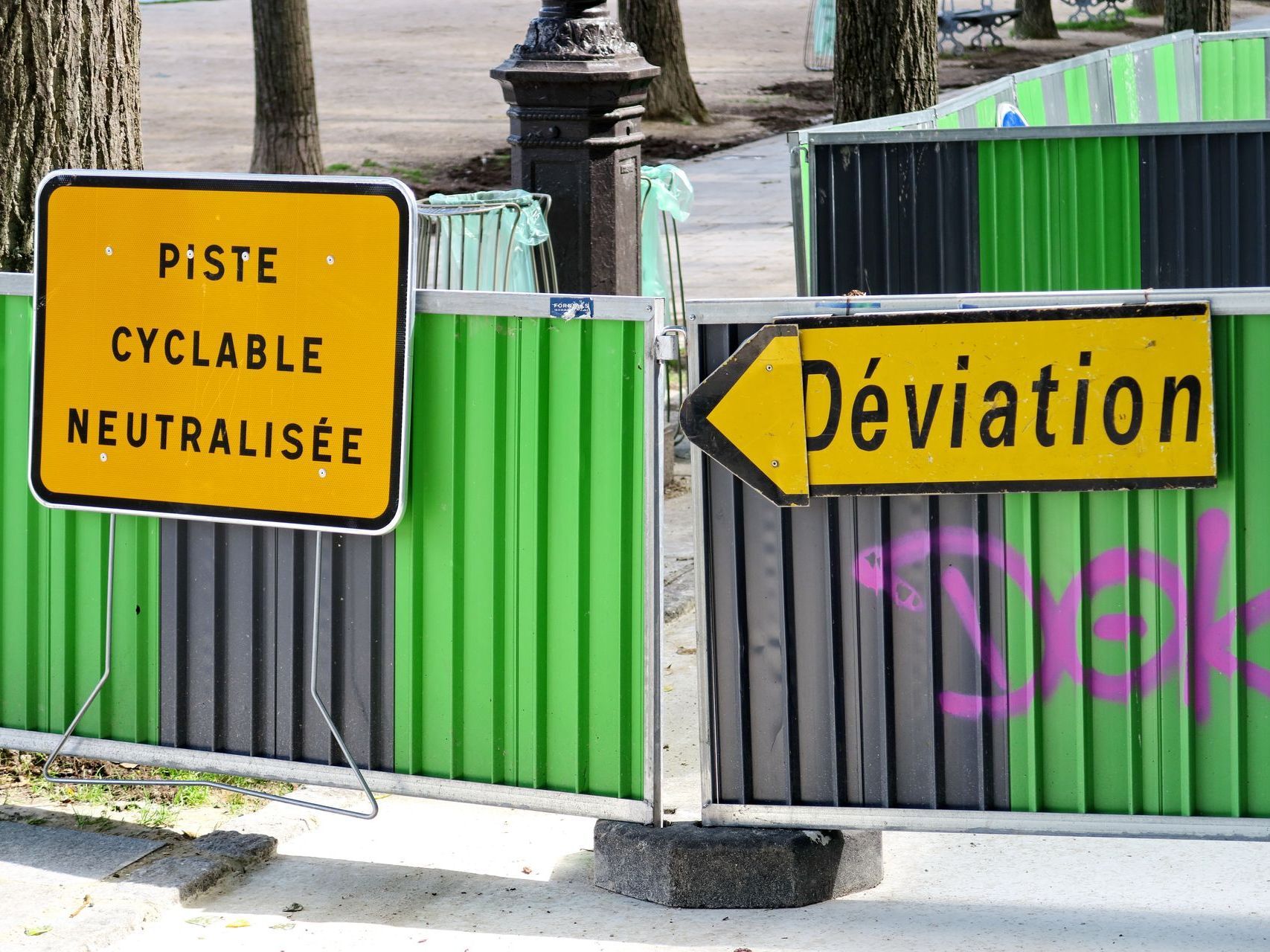 Panneau de déviation