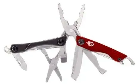 Multiherramienta con mangos negros y rojos, varias herramientas extendidas.