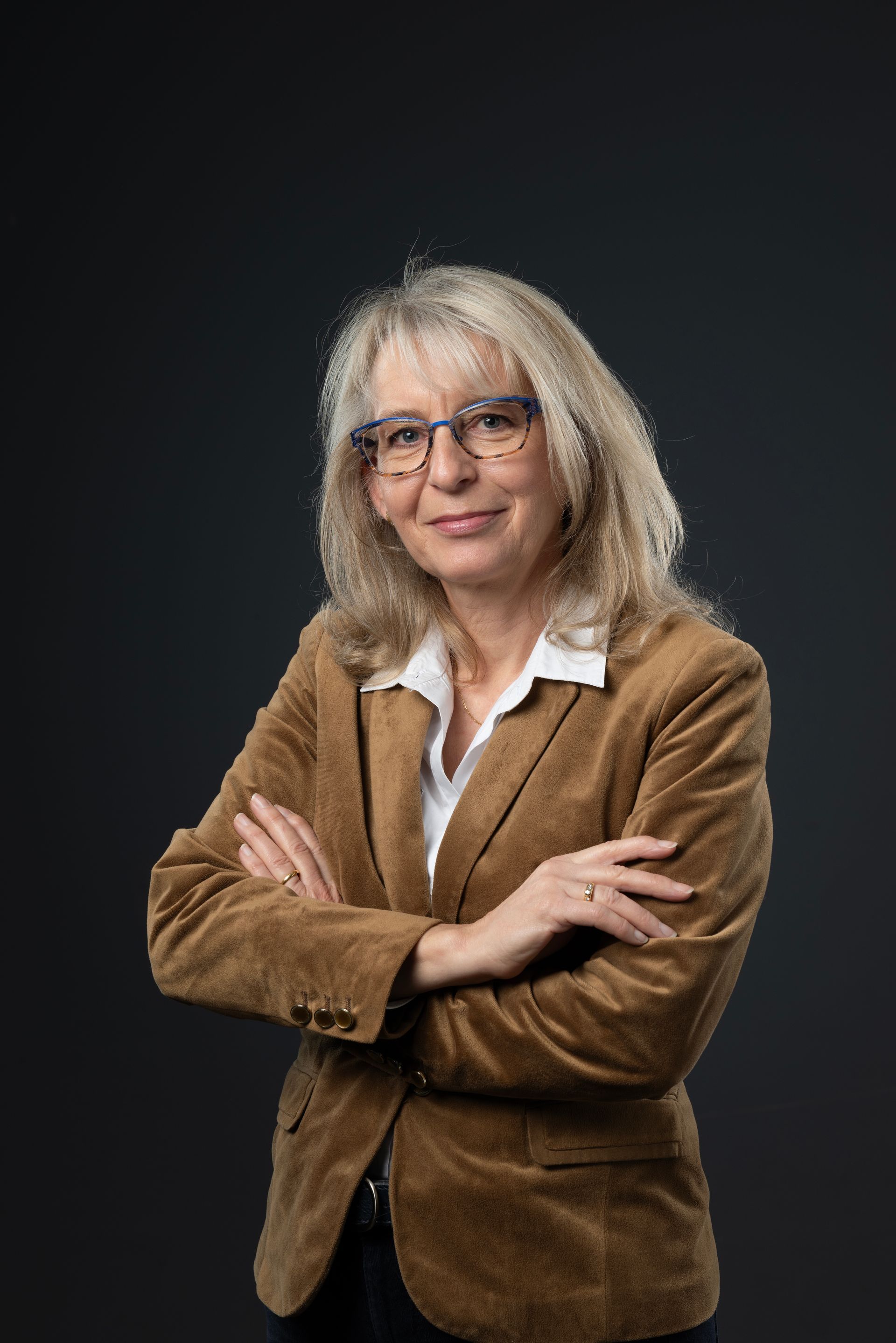Photo portrait de Madame Sandrine CORNAZ, clerc spécialisée en droit de la famille