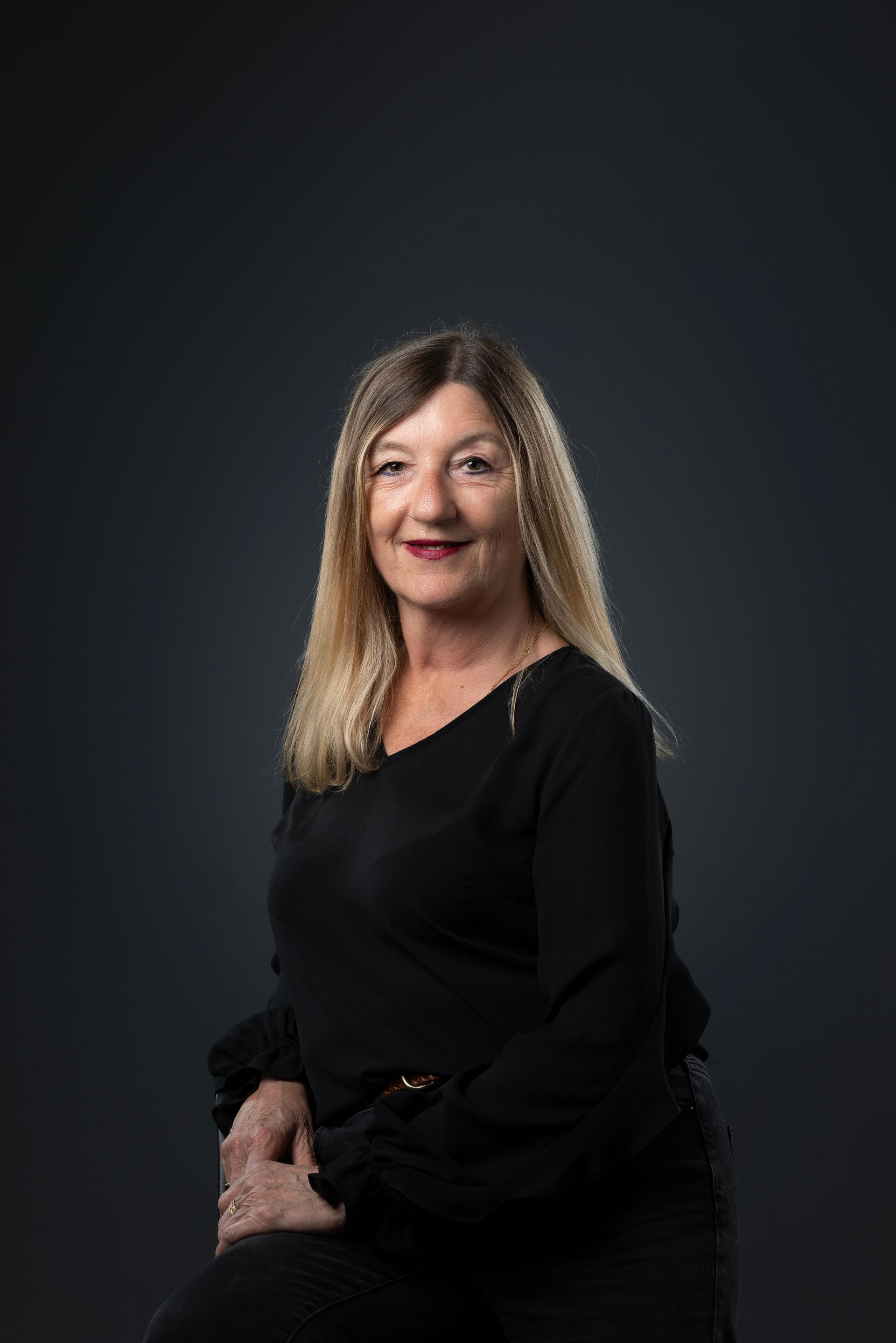 Photo portrait de Madame Hélène RUAS, assistante