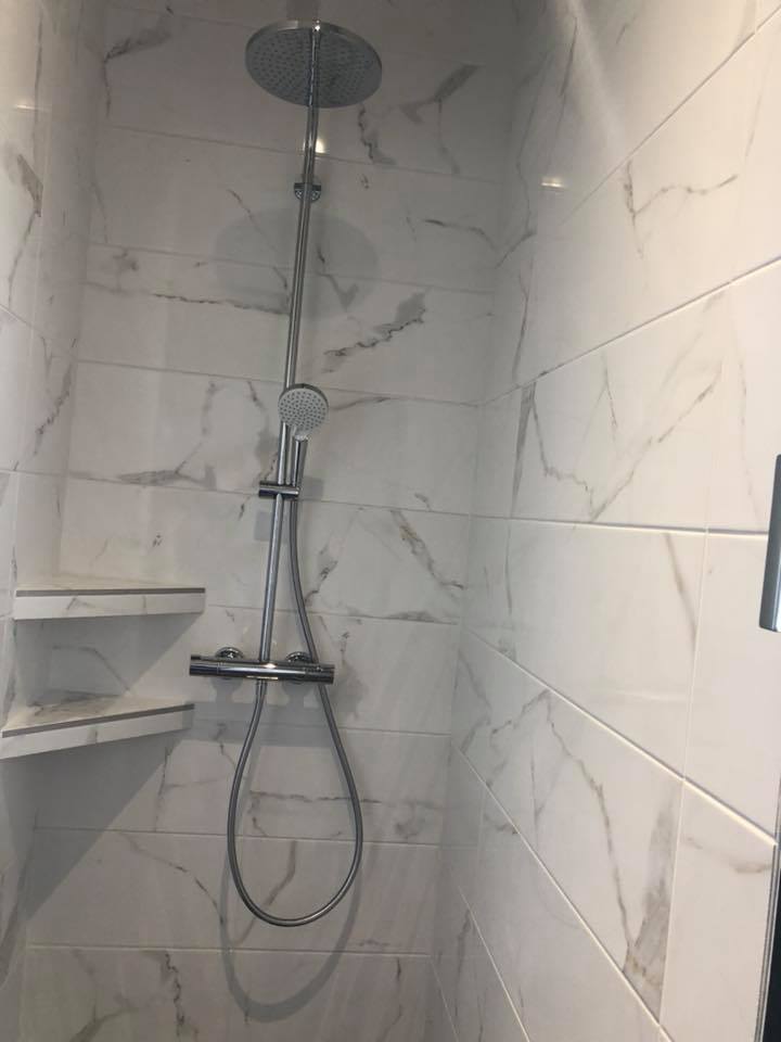 Carrelage type marbre