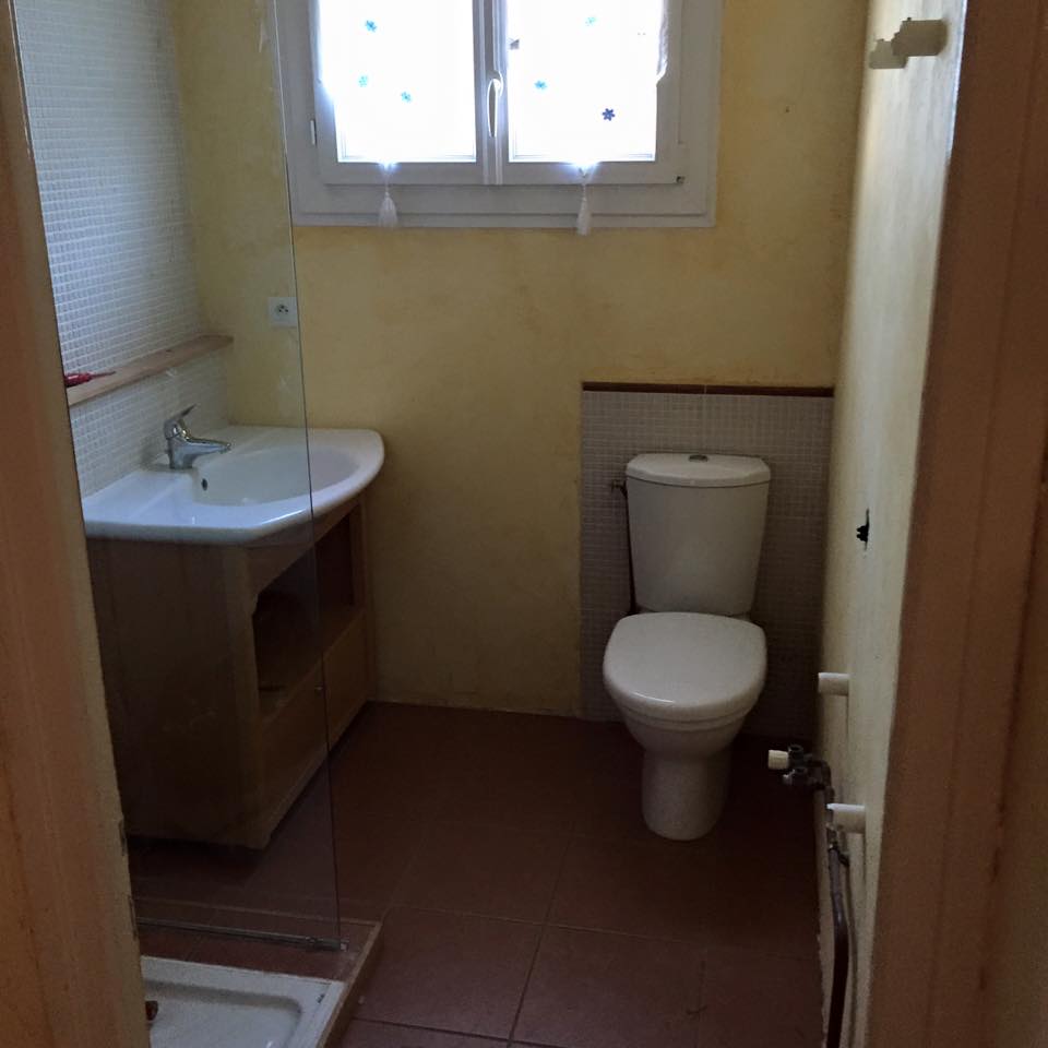 Rénovation de salle de bains avant
