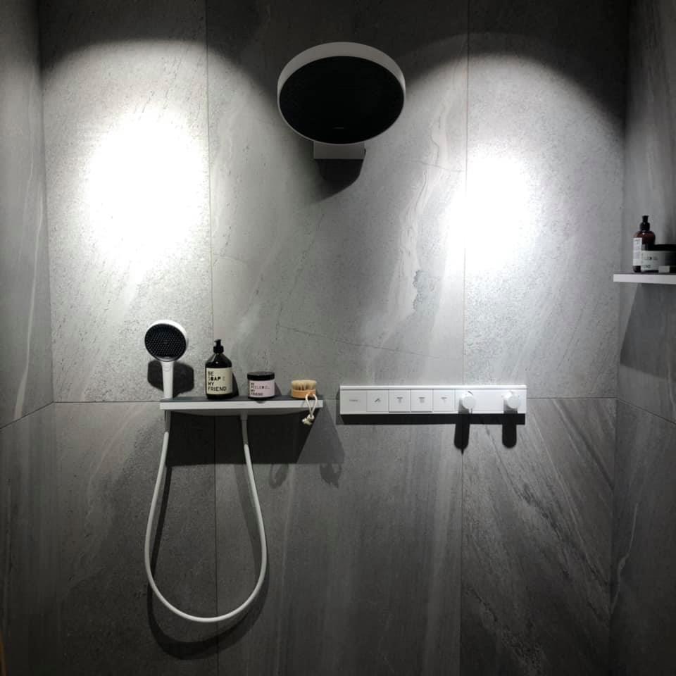 Douche italienne effet béton ciré