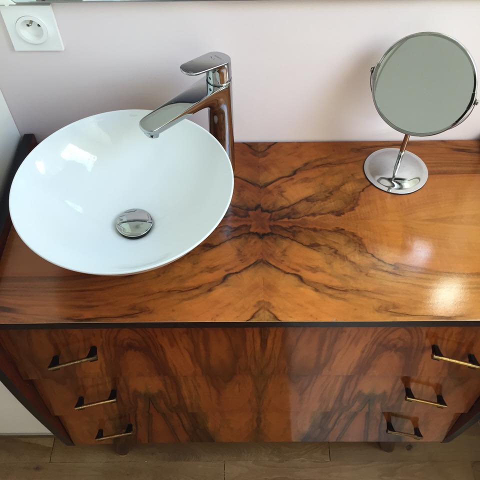 Vasque et meuble déco