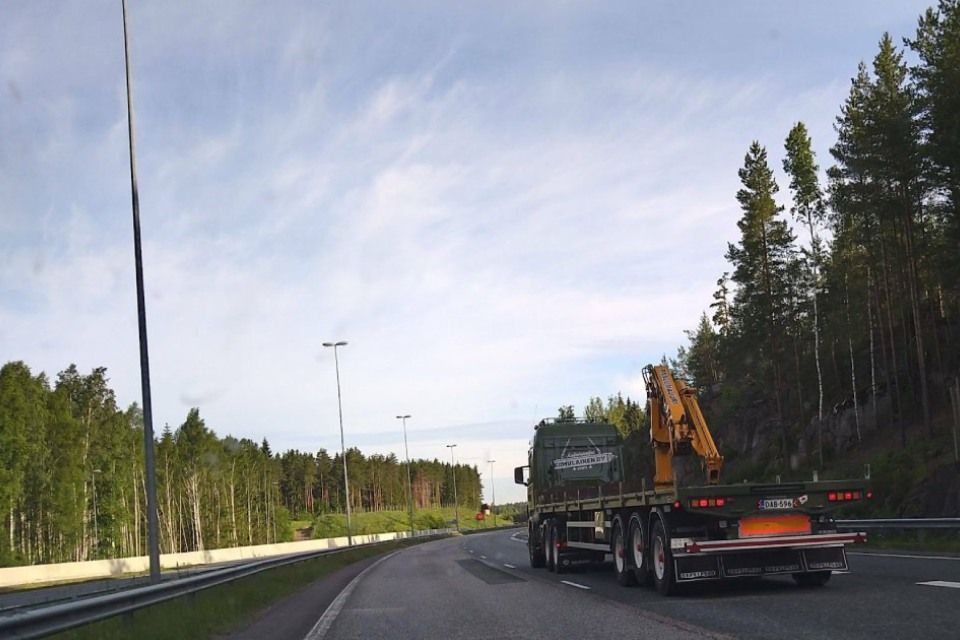 Kuljetusveljet Komulainen Oy