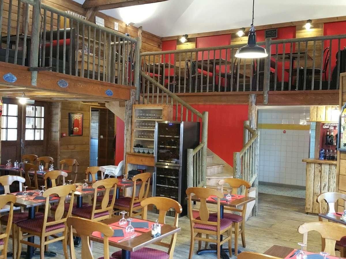 La Table Du Boucher Sauveterre De Guyenne