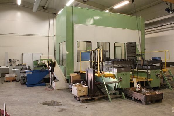 lohjanmetallipaja.fi