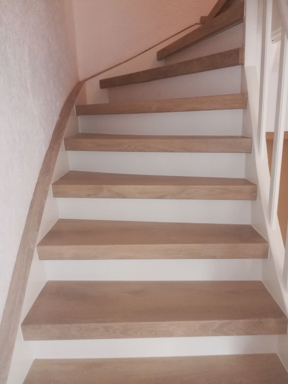 Holztreppe renoviert von Renovierungssysteme Kieslich