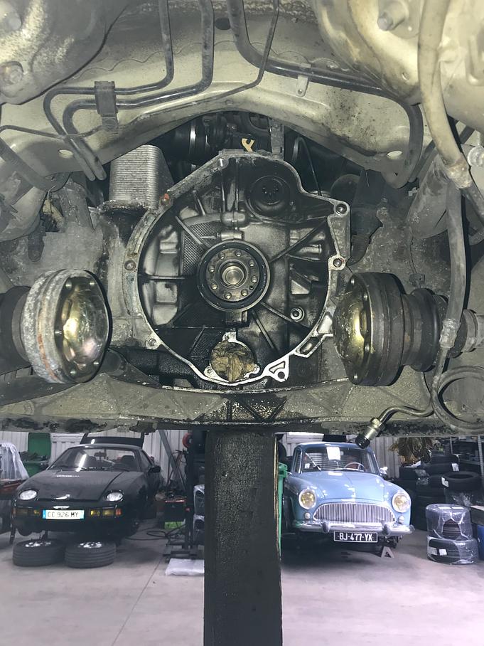 Un nouvel IMS remplacé sur 996 4S et 3 ponts bien occupés.