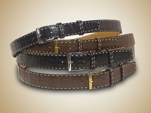Photo de ceintures en crocodile noir mat et havane mat