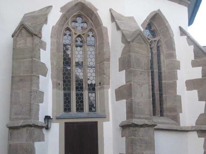 Detailbild eines Kirchenfensters