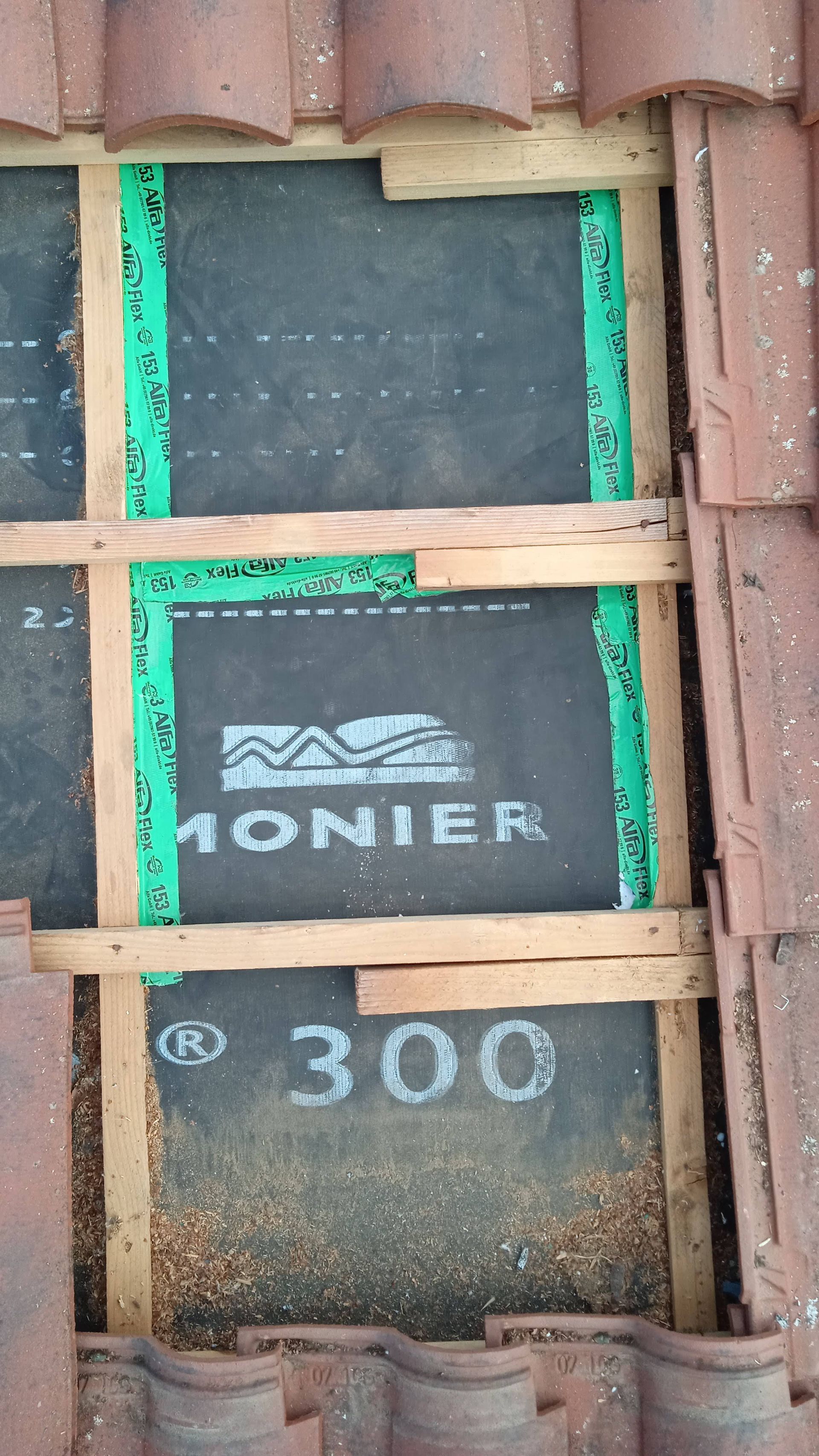 GTIsolation : fermeture toiture après soufflage d'isolant