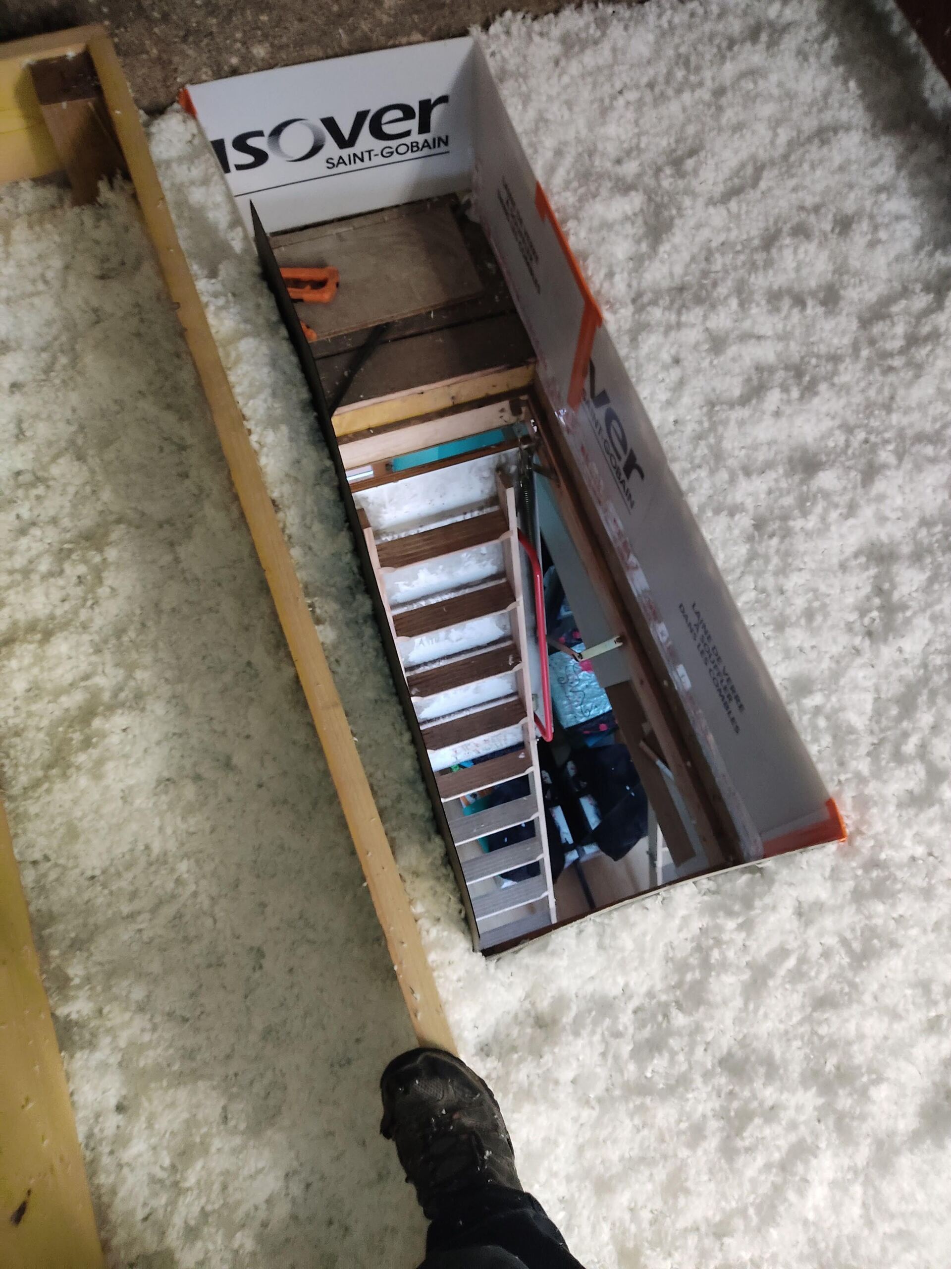 GTIsolation : soufflage sur membrane pare vapeur dans les combles perdus