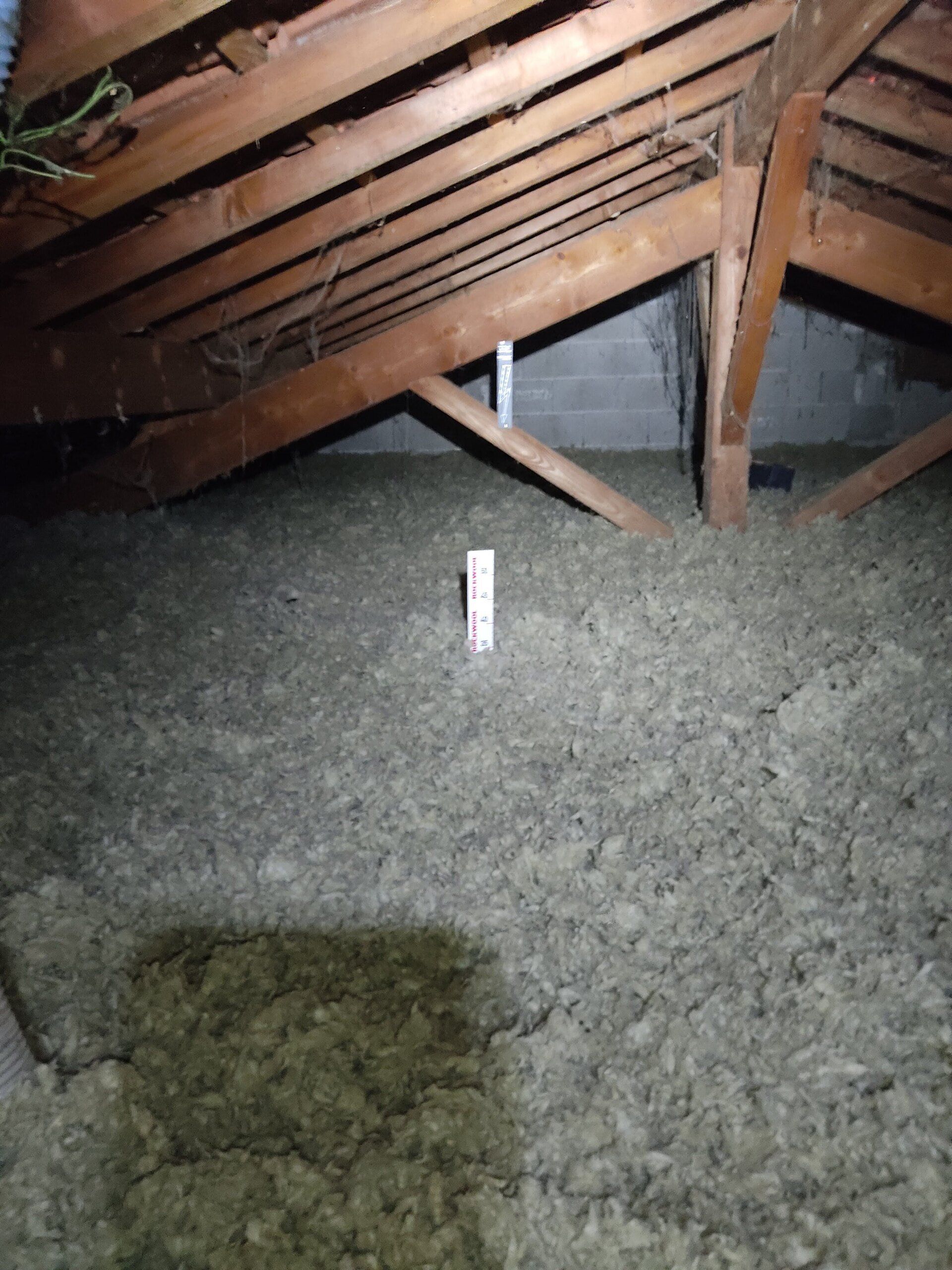 GTIsolation : soufflage de laine de roche