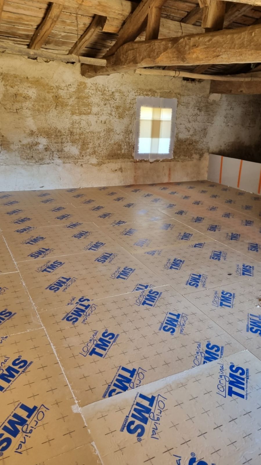 GTIsolation : isolation combles perdus en plaques rigides