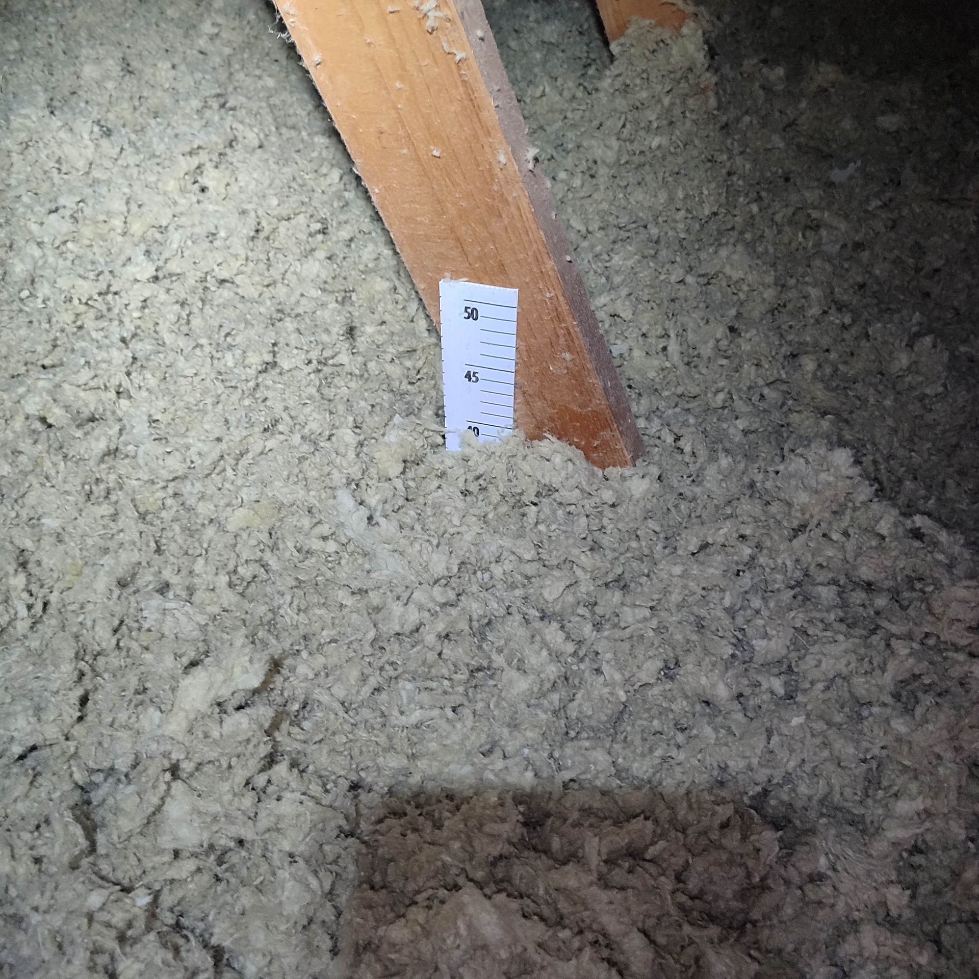 GTIsolation : Isolation de combles par soufflage de laine de roche 