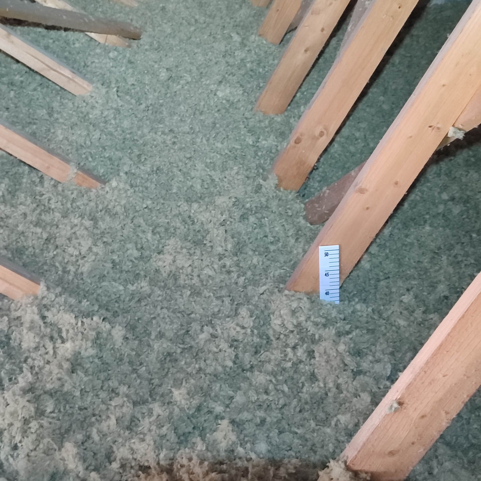 GTIsolation : Isolation de combles par soufflage de laine de roche 