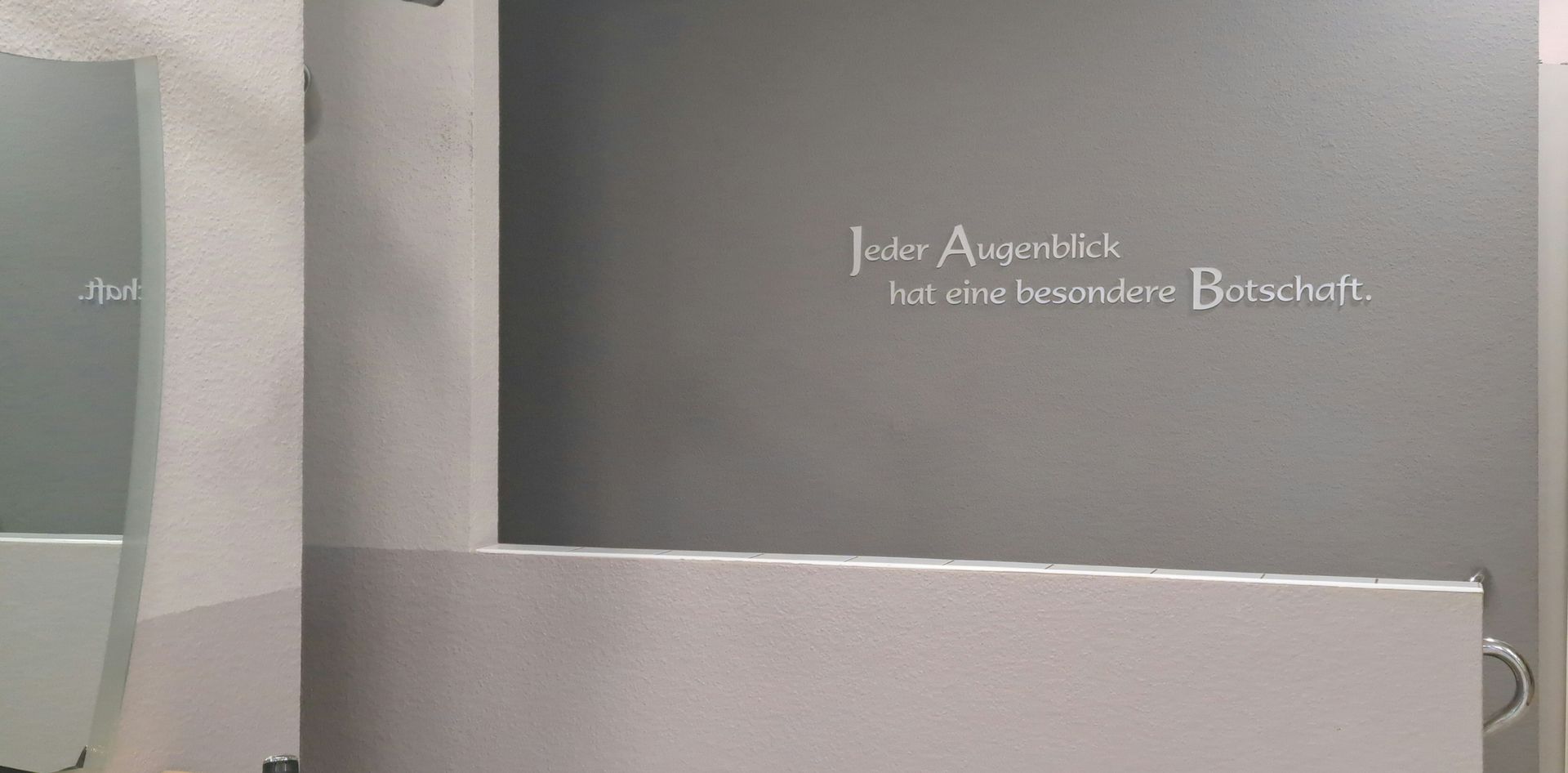 Salon Elbcenter  Leipziger Straße 118
01127 Dresden