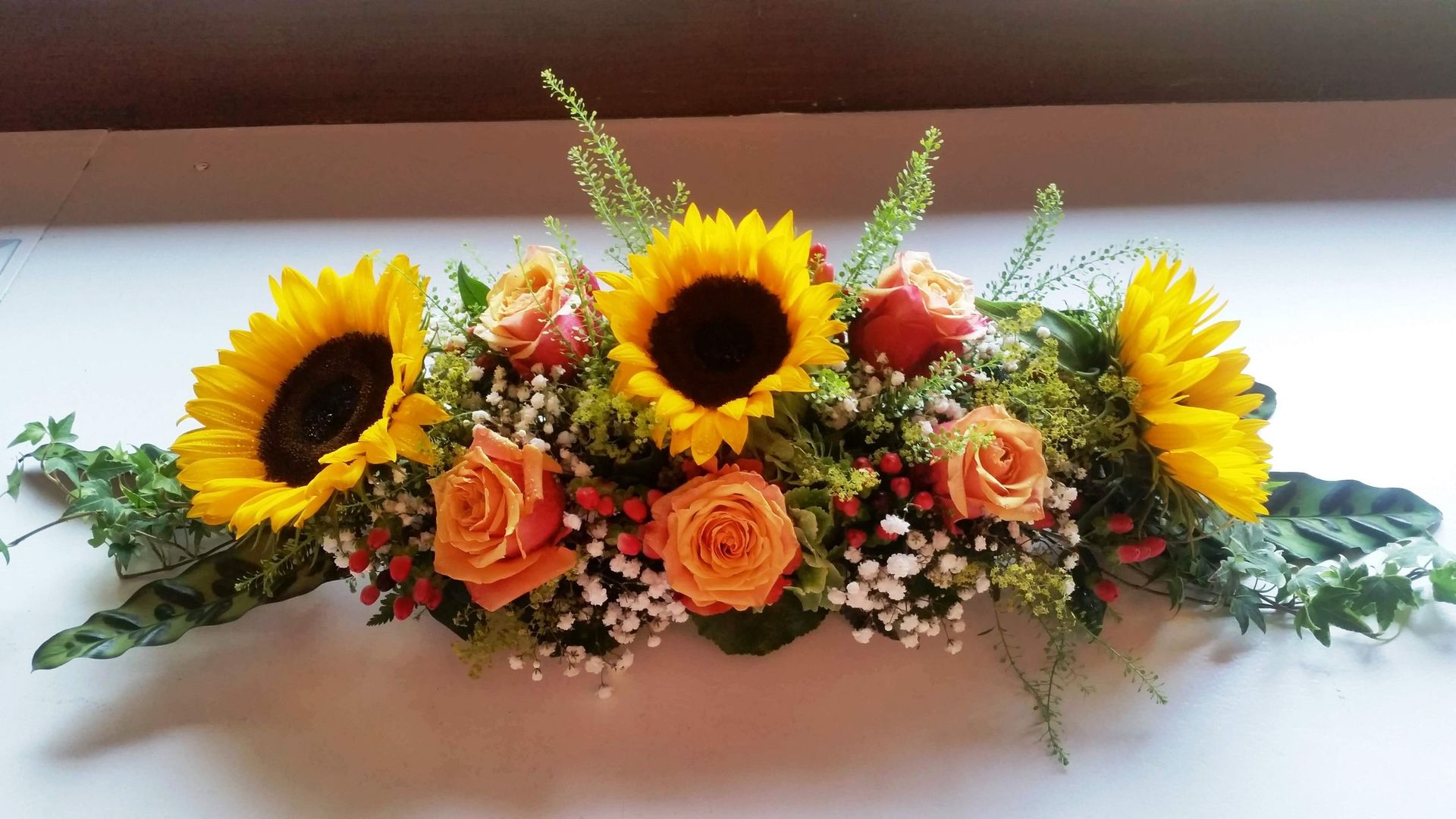 Grabschmuck mit Schleife