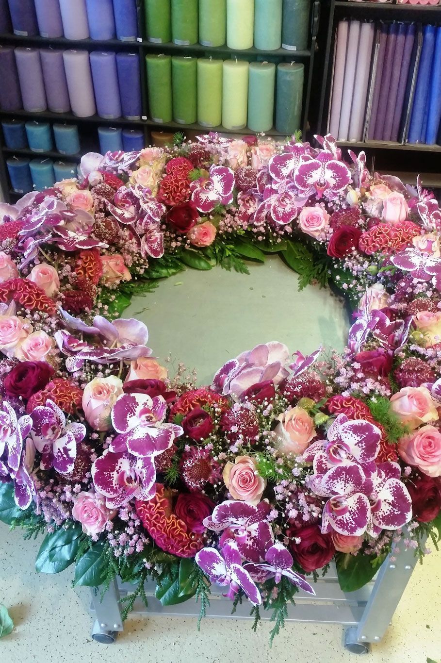 Trauerkranz mit Orchideen, Grabschmuck