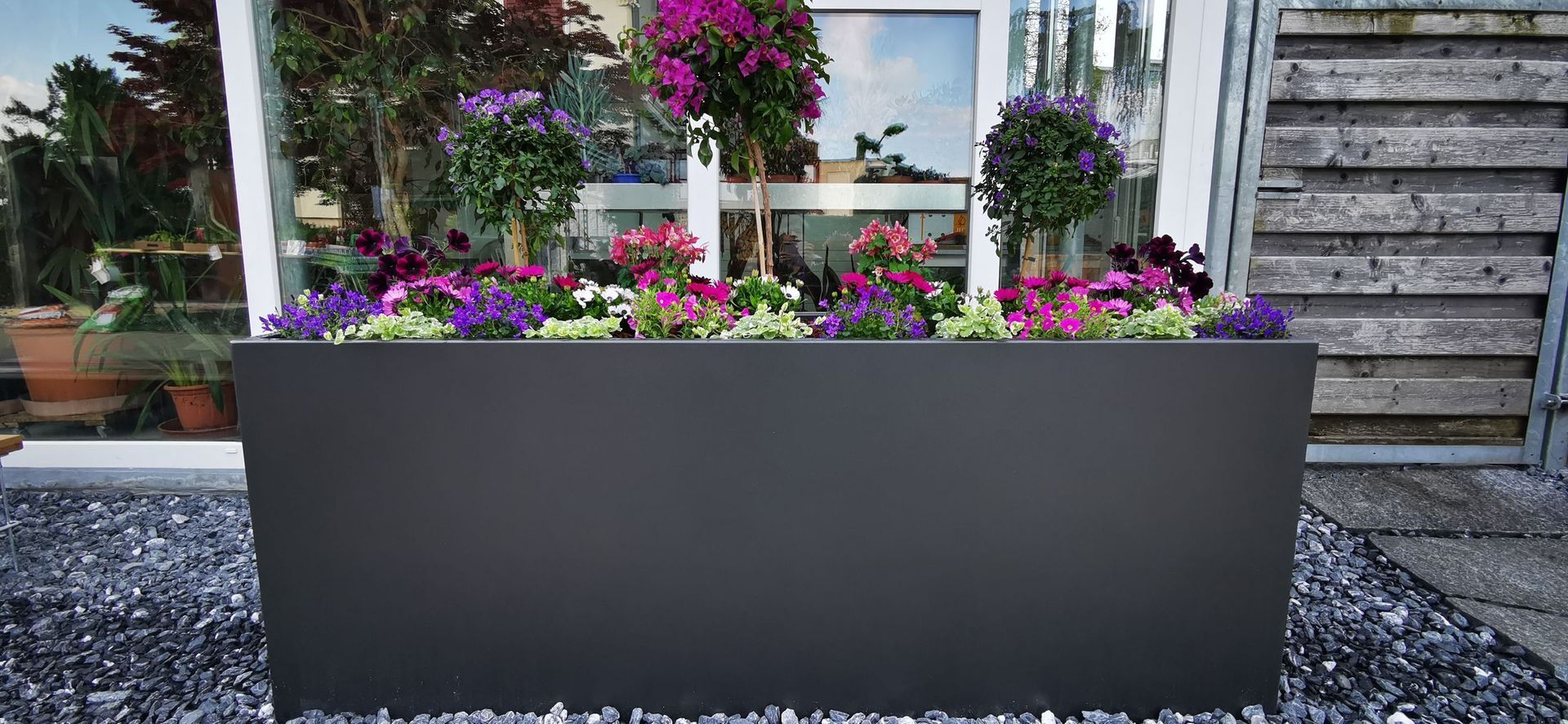 aus recyceltem Material