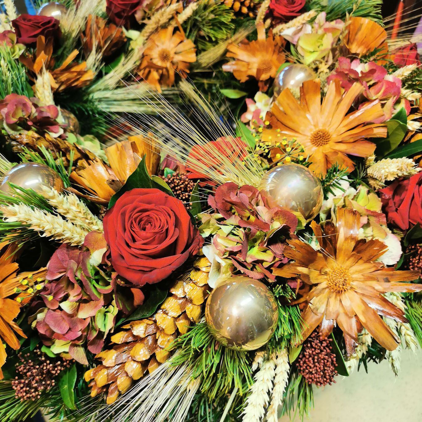 Trauerkranz mit Trockenblumen, Trockenkranz