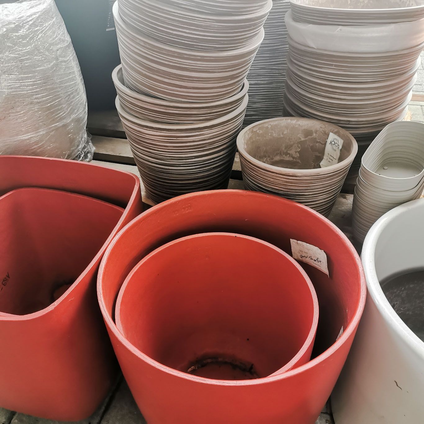 aus recyceltem Material