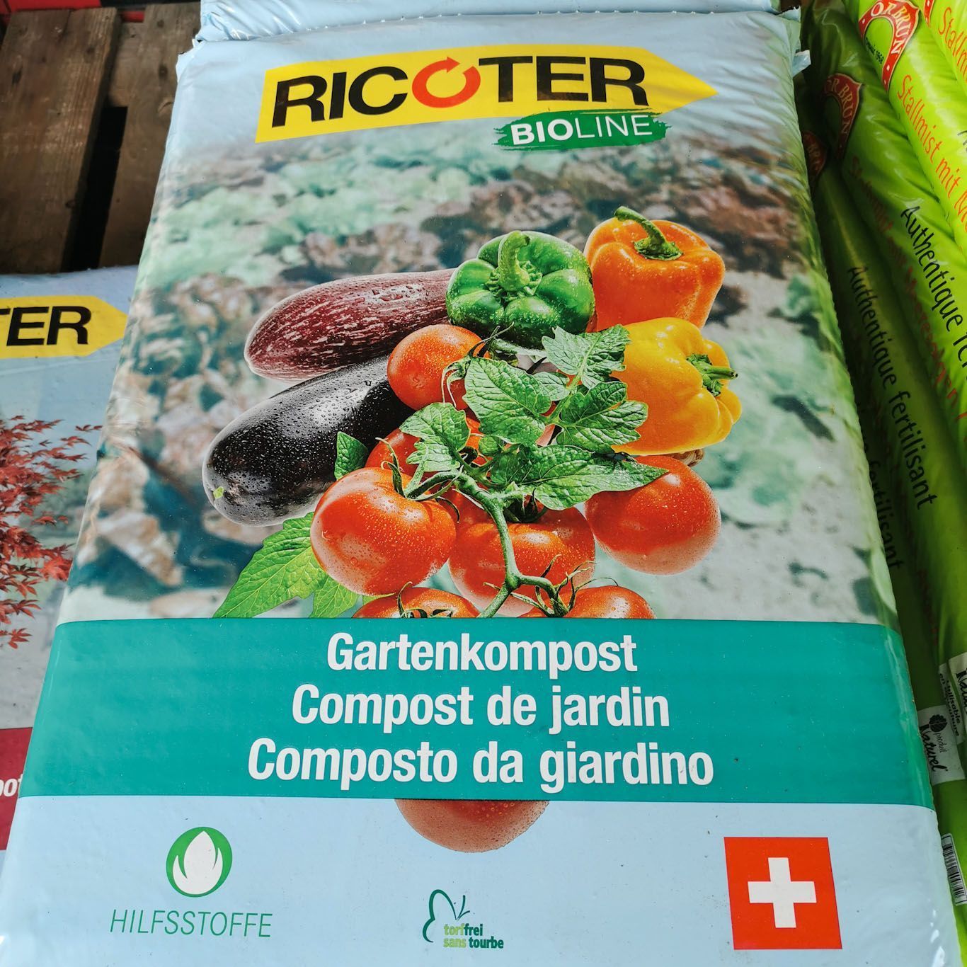 aus recyceltem Material