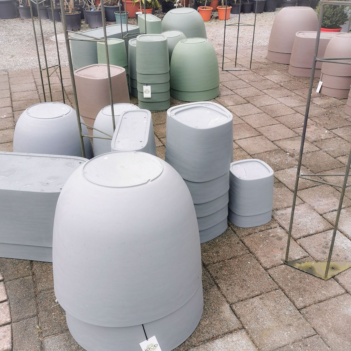 aus recyceltem Material